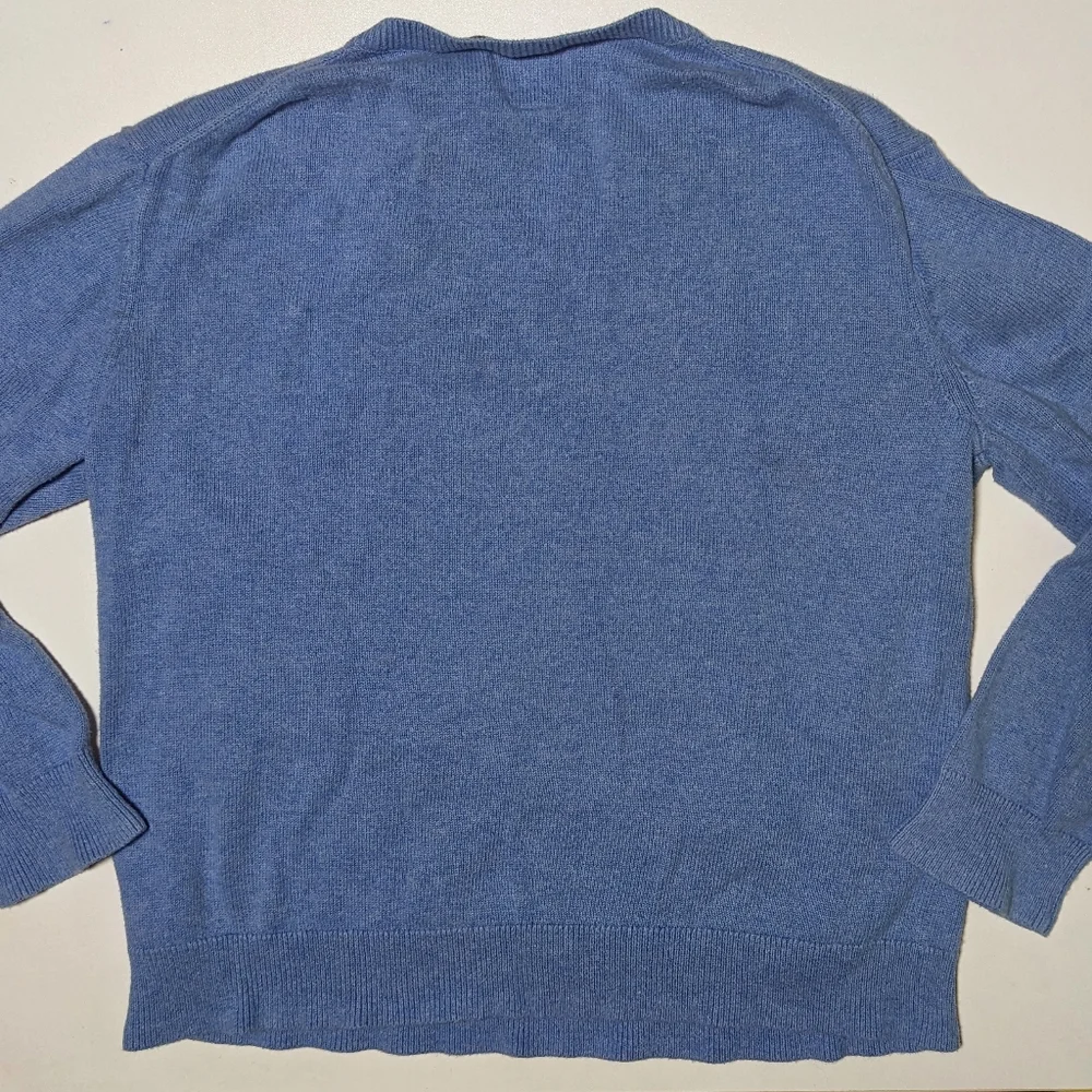 GAP neck sweater